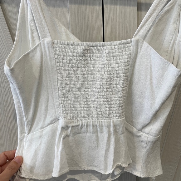 Aritzia Wilfred bow tank - Picture 4 of 5